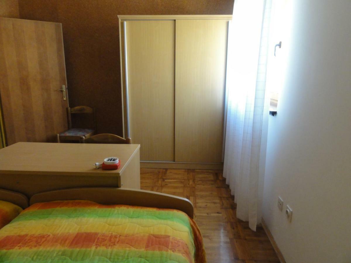 Nice And Cozy Apartment Ferry In Медулин Экстерьер фото