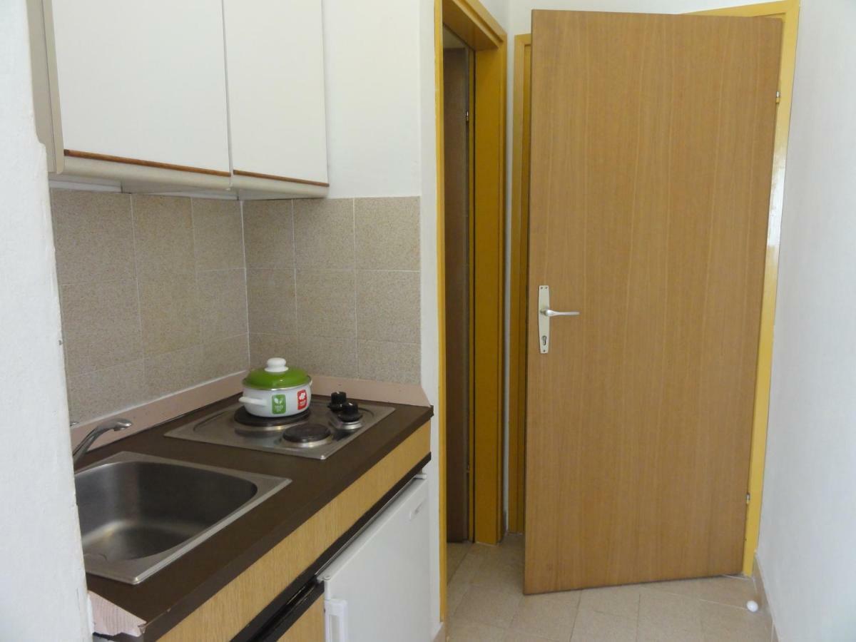 Nice And Cozy Apartment Ferry In Медулин Экстерьер фото