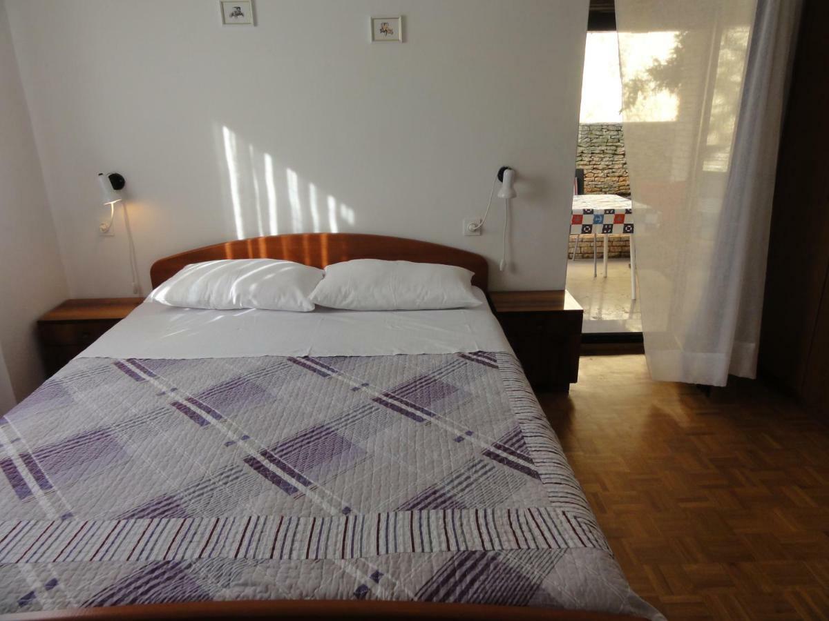 Nice And Cozy Apartment Ferry In Медулин Экстерьер фото